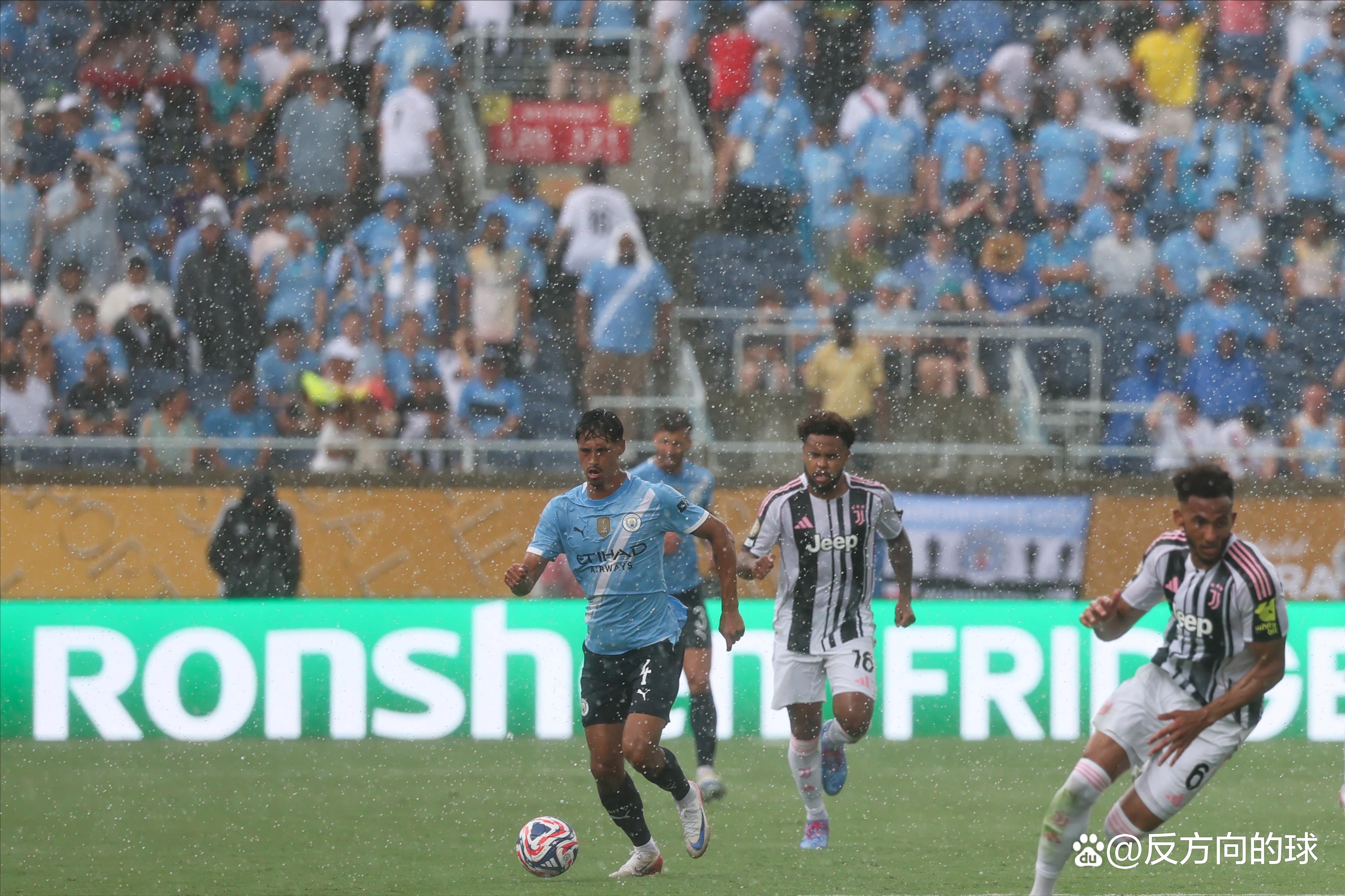 尤文后防铁塔因病停赛，球队稳定阵容遭冲击