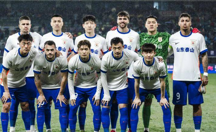 关于山东鲁能门将神勇，成功化解对手多次绝佳机会的信息