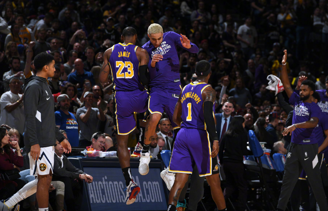 野马战胜公牛，西部前八锁定